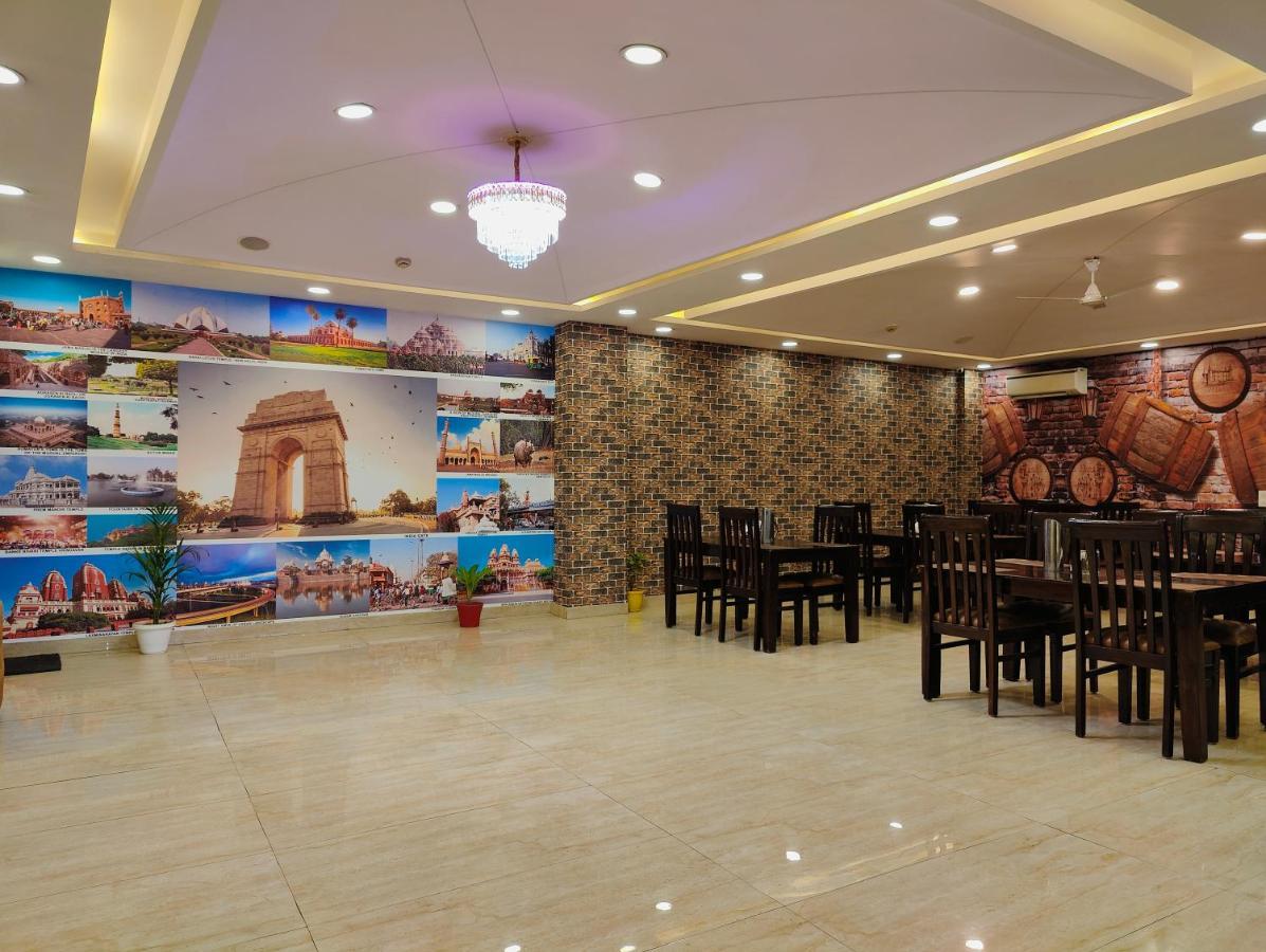 Hotel Ronit Royal Delhi Airport By D'Capitol New Delhi Exterior photo