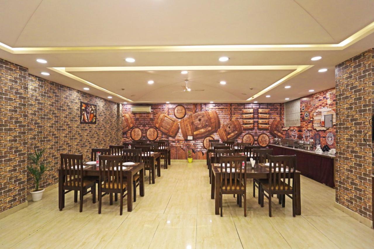 Hotel Ronit Royal Delhi Airport By D'Capitol New Delhi Exterior photo