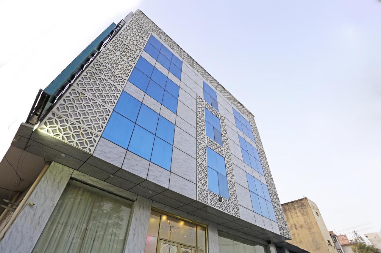 Hotel Ronit Royal Delhi Airport By D'Capitol New Delhi Exterior photo
